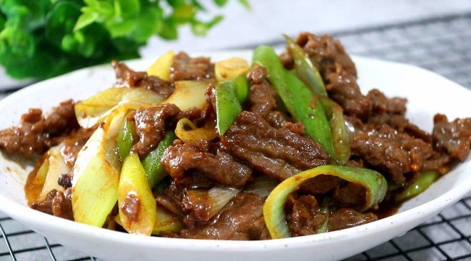 Scallion Beef Stir Fry – Simple Easy Chinese Cooking